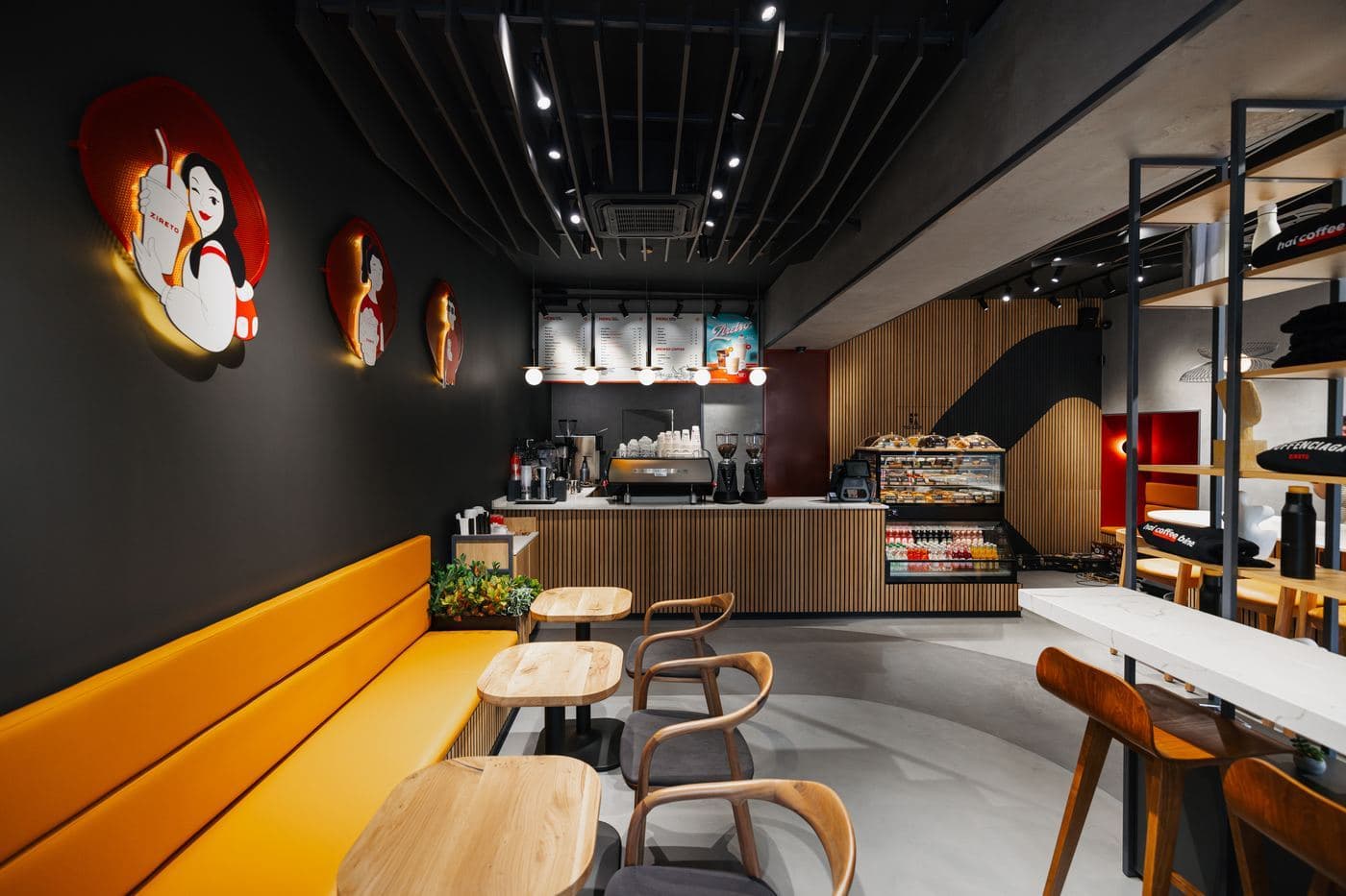 Flagship Store
